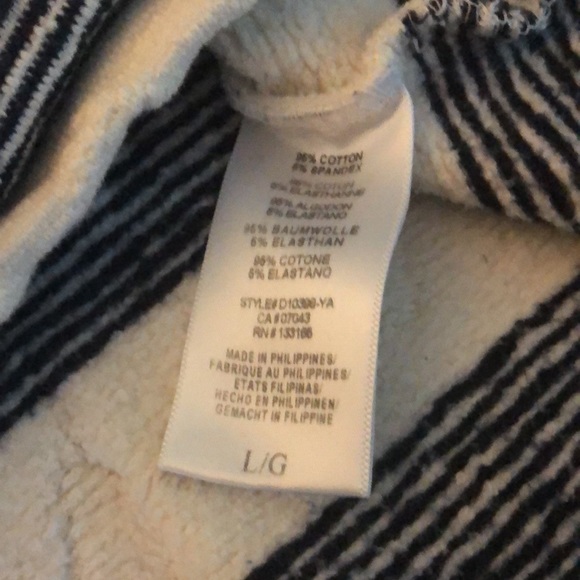 Eri + Ali mock neck boxy sweater - Picture 3 of 3